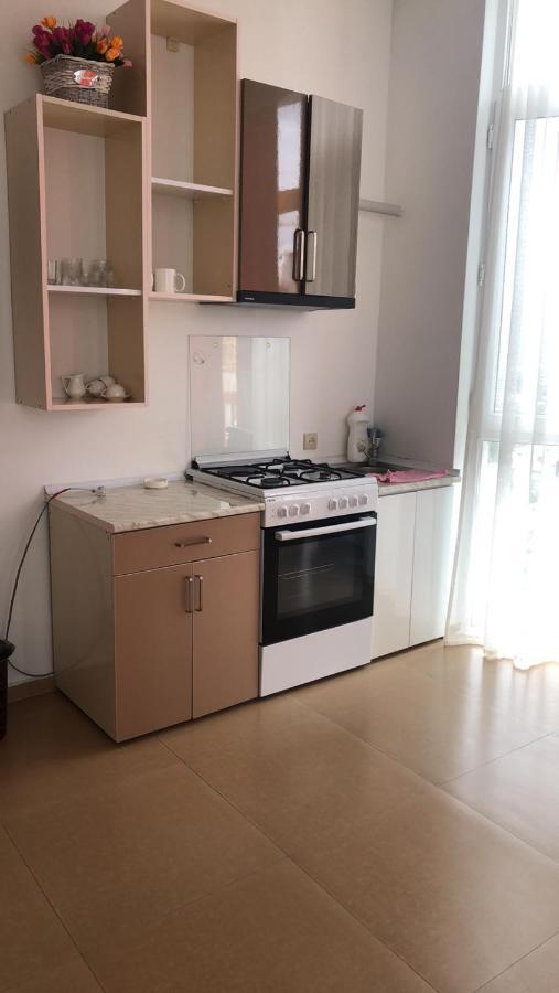 Orange Home Hotel باتومي المظهر الخارجي الصورة