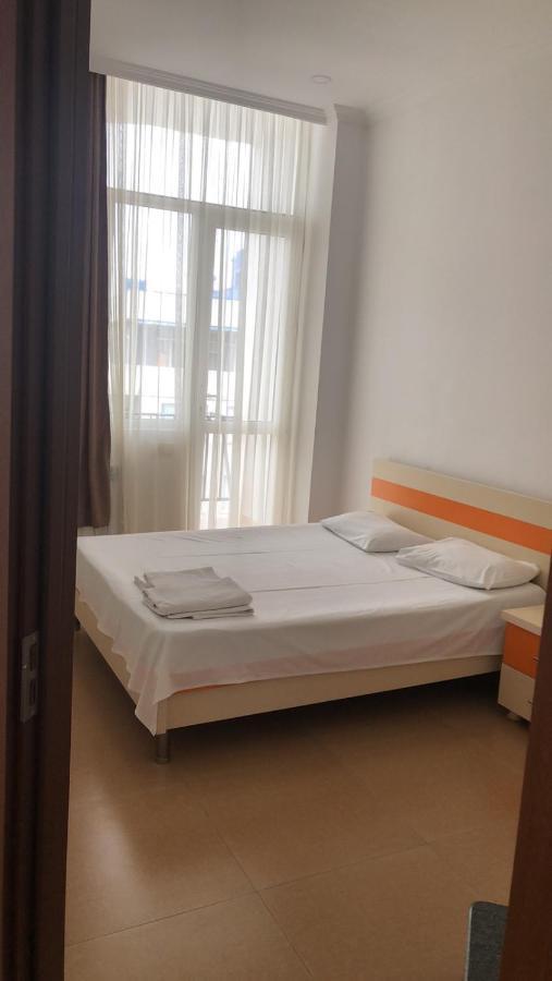 Orange Home Hotel باتومي المظهر الخارجي الصورة
