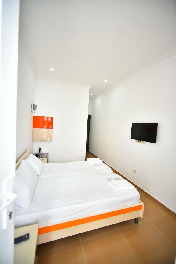 Orange Home Hotel باتومي المظهر الخارجي الصورة