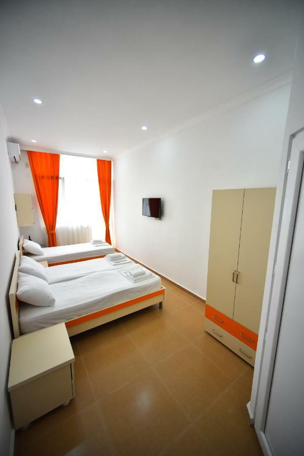 Orange Home Hotel باتومي المظهر الخارجي الصورة