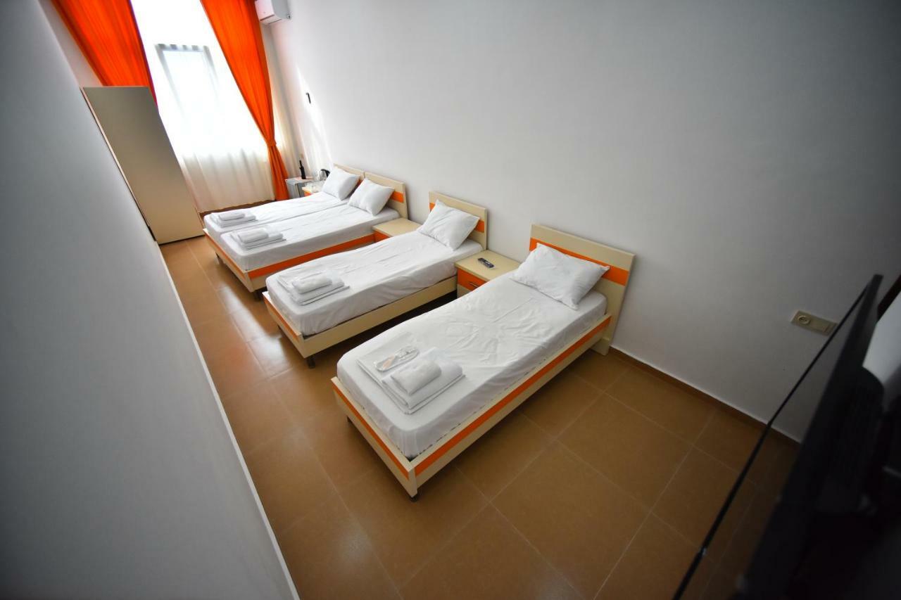 Orange Home Hotel باتومي المظهر الخارجي الصورة